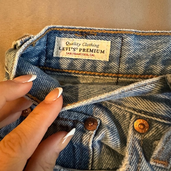 Levi Wedgie - Picture 7 of 8